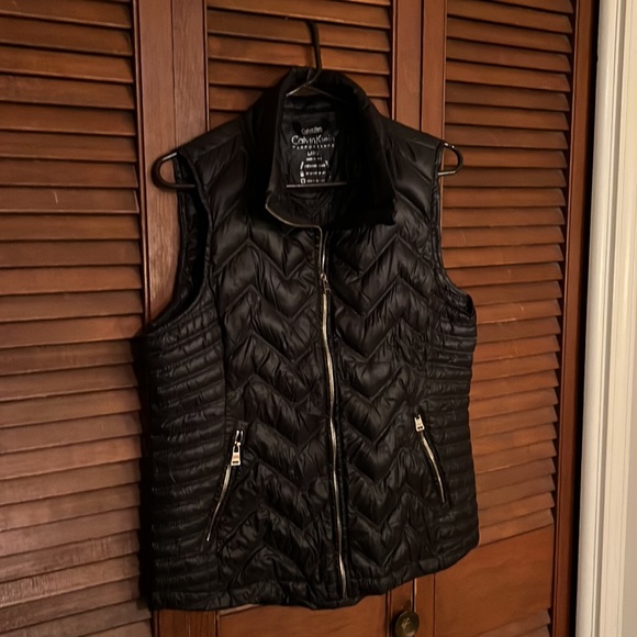 Calvin Klein Performance Down Black Vest - Picture 2 of 6